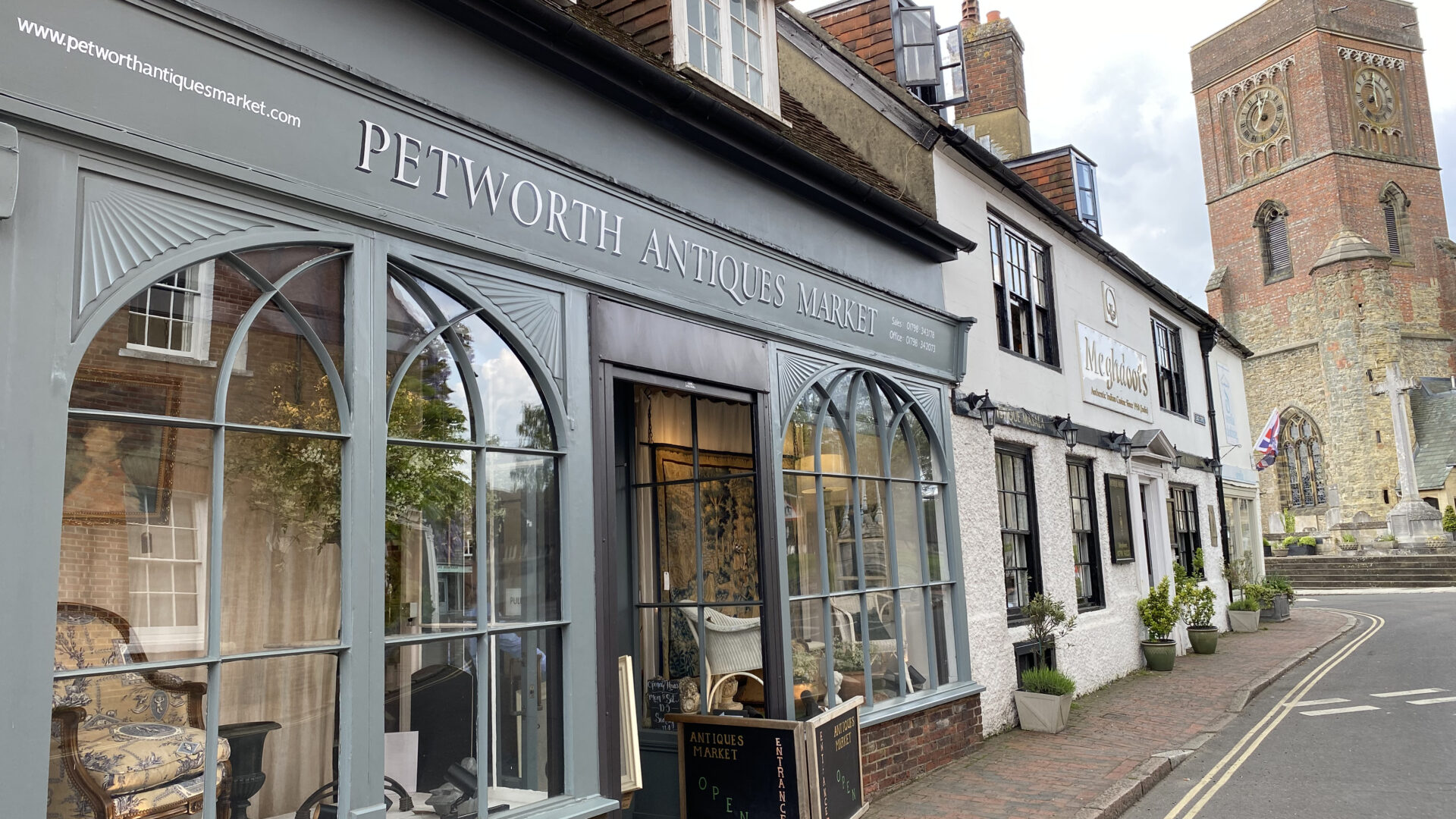 Petworth Antiques Market Entrance