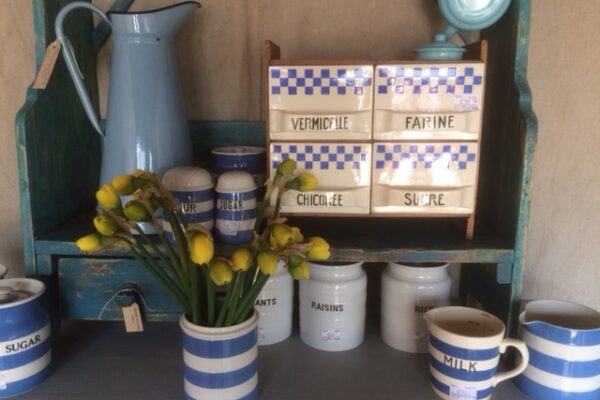 Simply Country Interiors