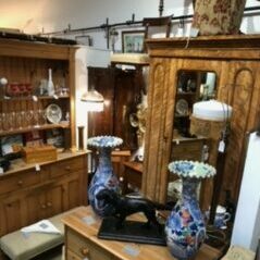 Vintage Lilly at Petworth